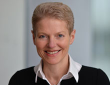 Amanda Bowe image