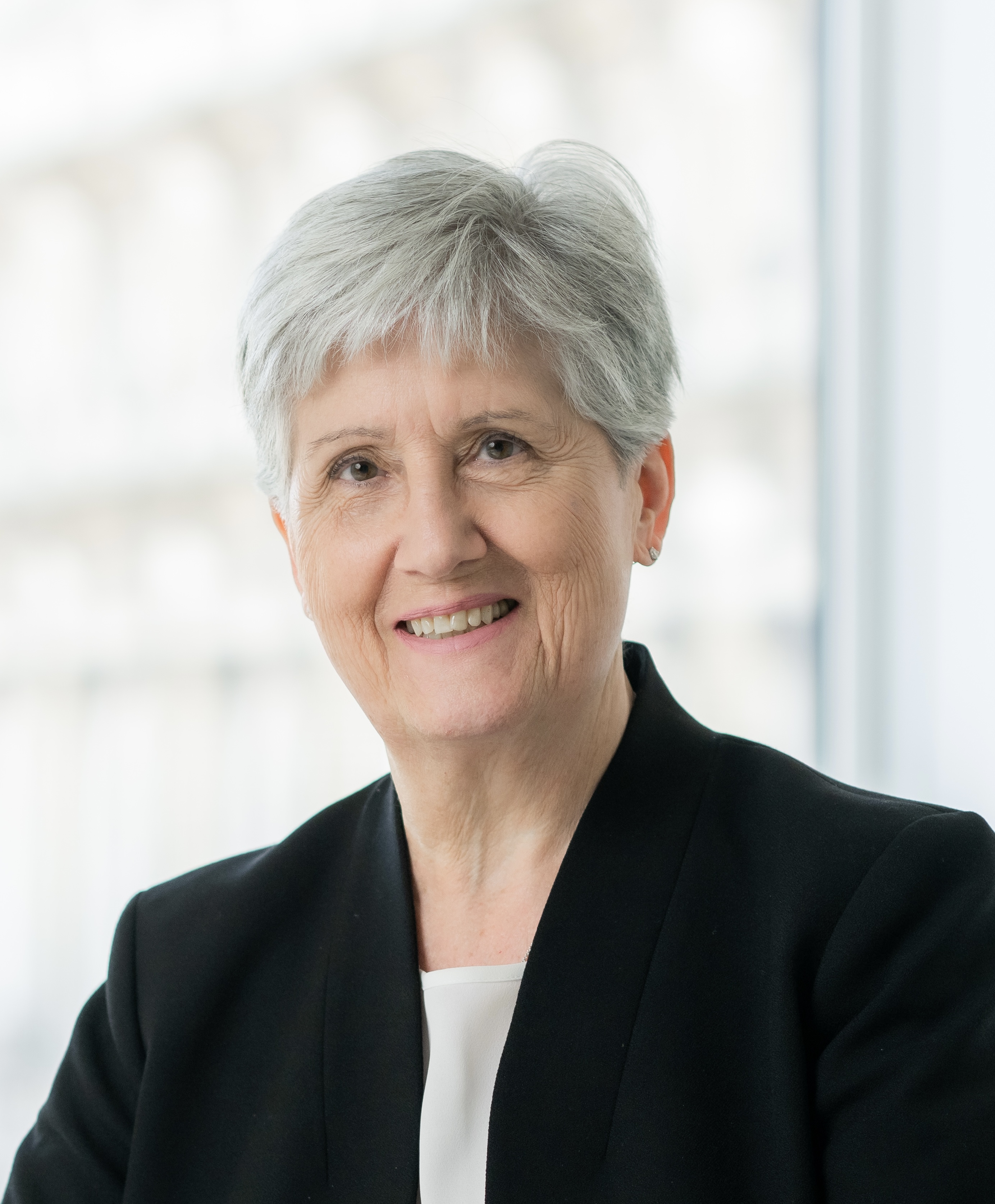 Margaret Snowdon OBE image
